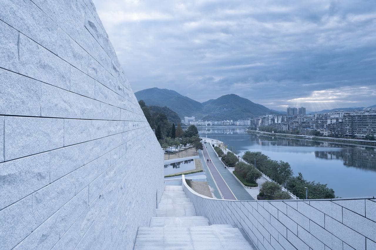 BIM建筑|在地为人,寄乡愁于山水——顺昌博物馆 / 浙江大学建筑设计研究院 BIM建筑|在地为人,寄乡愁于山水——顺昌博物馆 / 浙江大学建筑设计研究院