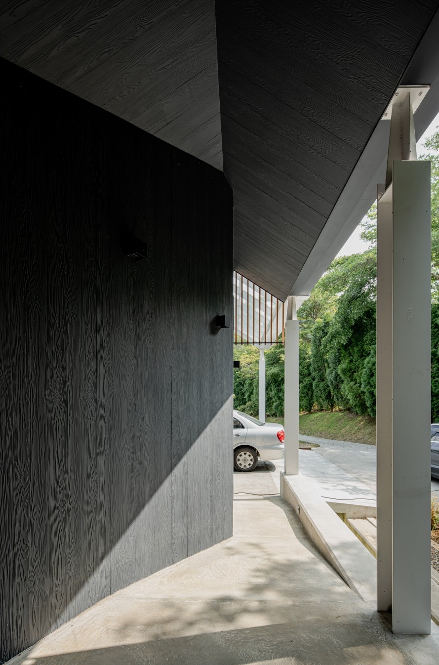 BIM建筑|山簷之家 /上滕联合建筑师事务所 BIM建筑|山簷之家 /上滕联合建筑师事务所