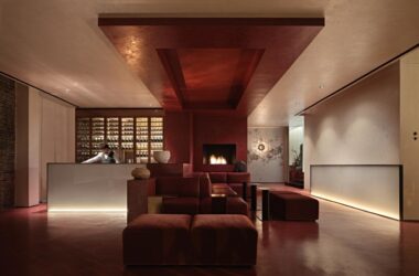 BIM建筑|历史建筑中的火锅“博物馆”:杭州GUD火锅餐厅旗舰店 / 八荒设计-BIM建筑网