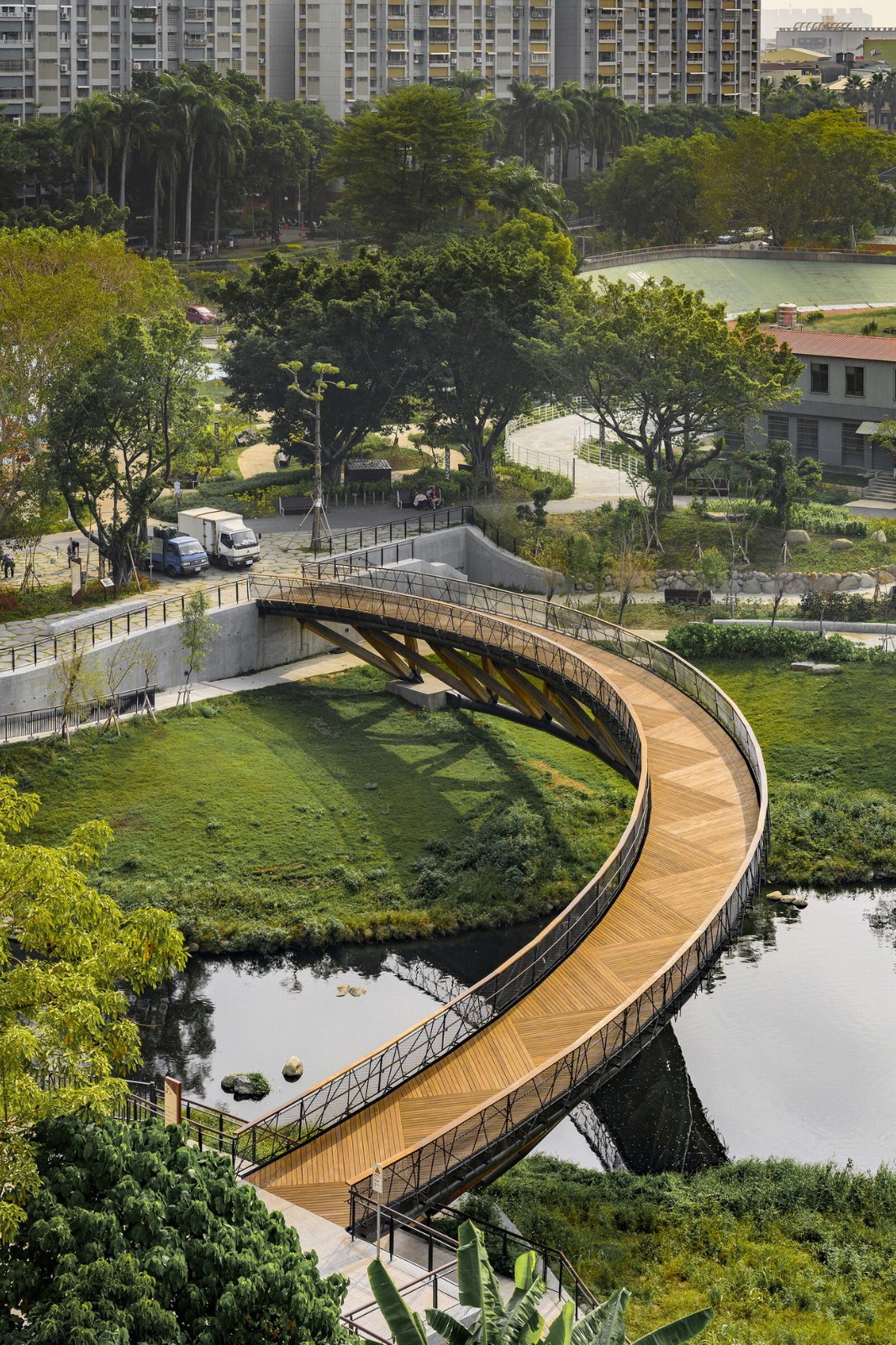 BIM建筑|月见桥 / HWCA Huai-Wen Chang Architect BIM建筑|月见桥 / HWCA Huai-Wen Chang Architect