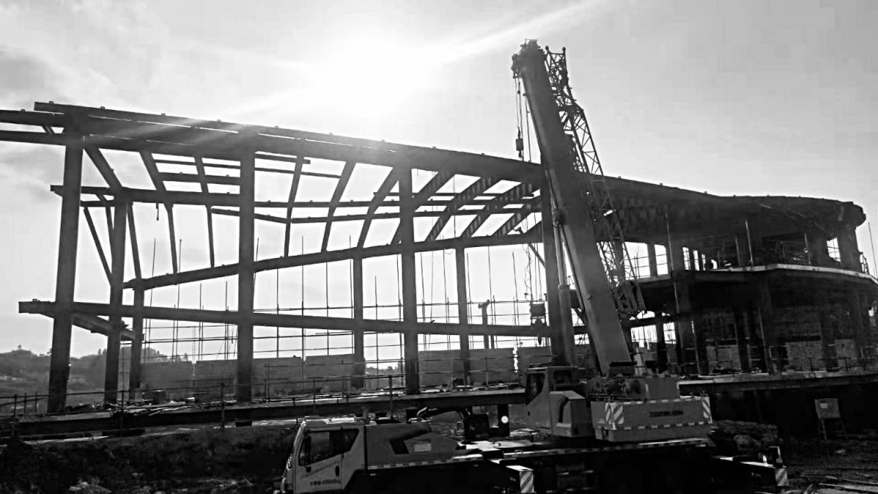 BIM建筑|丝带萦绕于山林间的遐想-昆明华侨城 ▪ 滇中乐活城社区中心 / 成执设计 BIM建筑|丝带萦绕于山林间的遐想-昆明华侨城 ▪ 滇中乐活城社区中心 / 成执设计