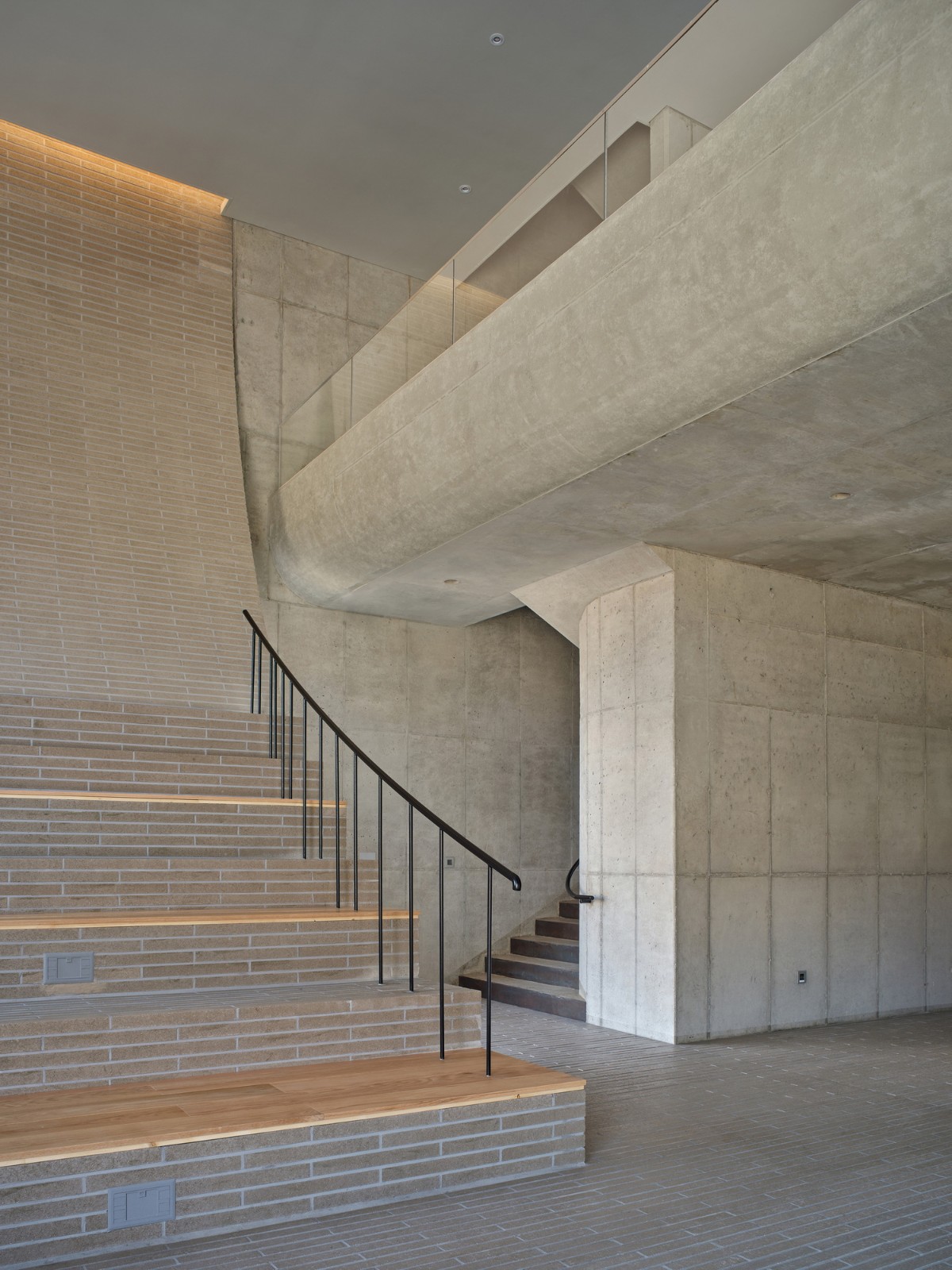 BIM建筑|流水墙体,泰瑞咖啡馆 / NAMELESS Architecture BIM建筑|流水墙体,泰瑞咖啡馆 / NAMELESS Architecture