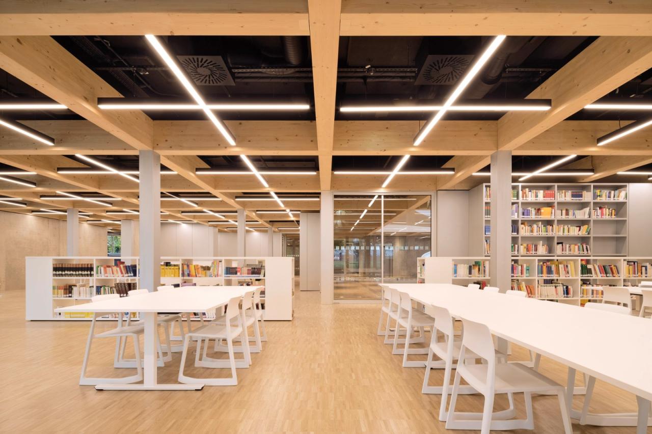 BIM建筑|旋转45度,校园食堂与媒体中心 / wulf architekten BIM建筑|旋转45度,校园食堂与媒体中心 / wulf architekten