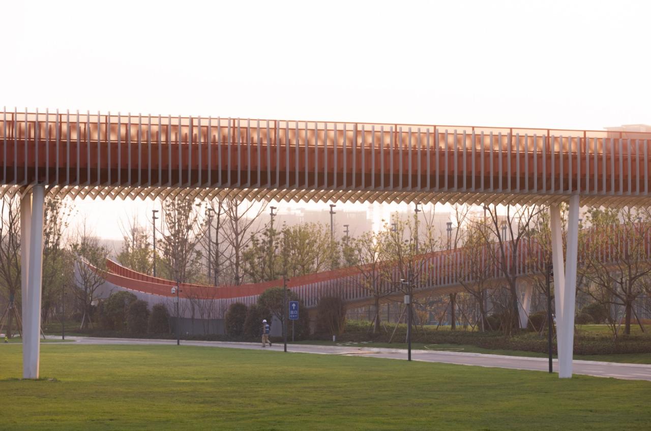 BIM建筑|成都大运会东安湖场馆景观连廊 / 四周建筑 BIM建筑|成都大运会东安湖场馆景观连廊 / 四周建筑