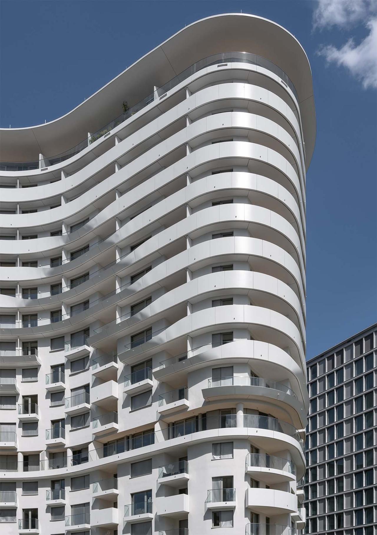 BIM建筑|贝尔维尤塔 / 蓝天组 BIM建筑|贝尔维尤塔 / 蓝天组
