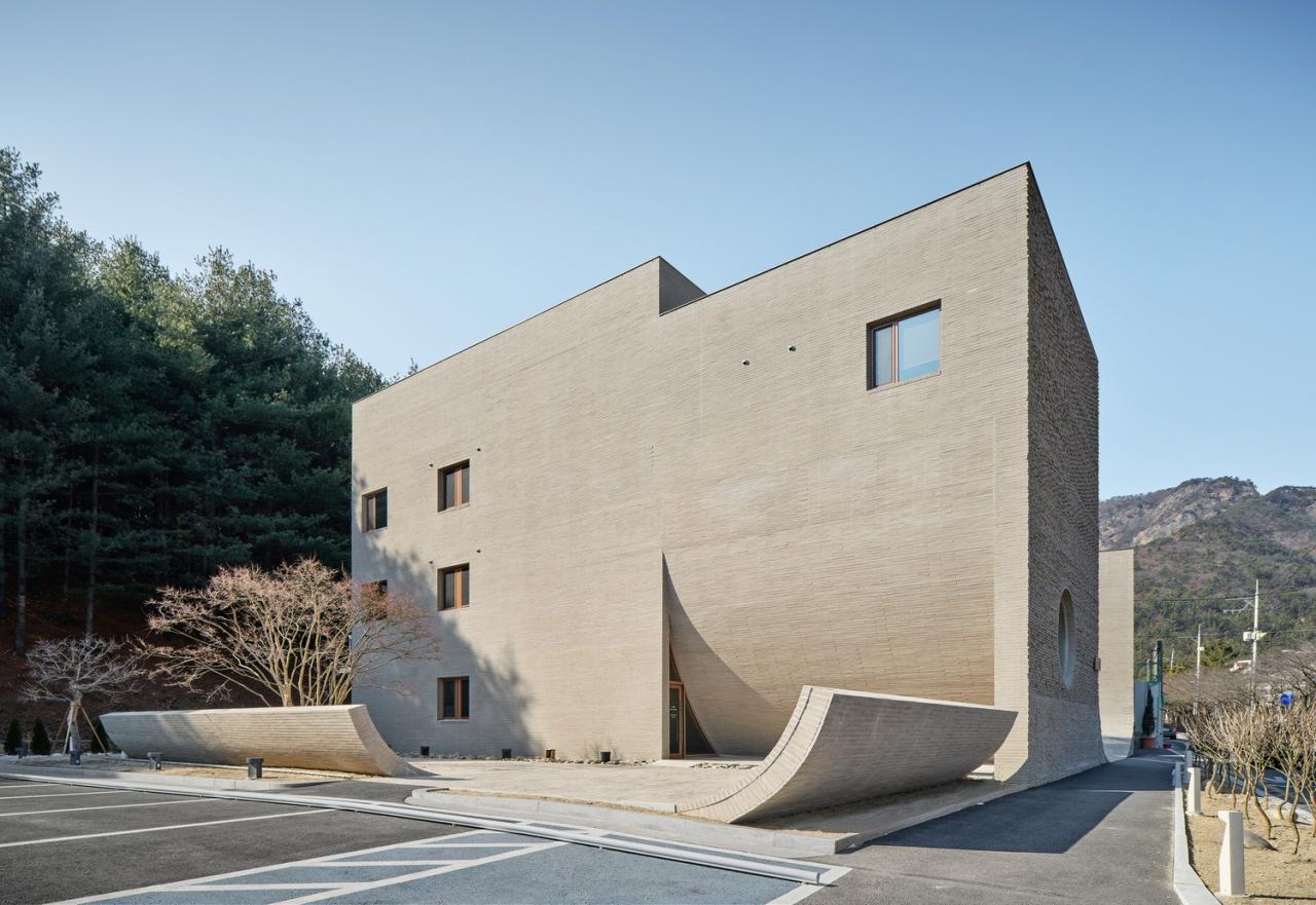 BIM建筑|流水墙体,泰瑞咖啡馆 / NAMELESS Architecture BIM建筑|流水墙体,泰瑞咖啡馆 / NAMELESS Architecture
