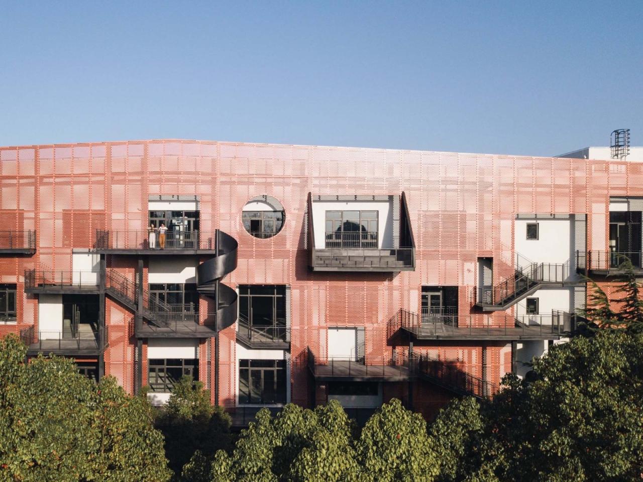 BIM建筑|华谊万创·新所迷宫墙 / 行之建筑设计事务所 BIM建筑|华谊万创·新所迷宫墙 / 行之建筑设计事务所