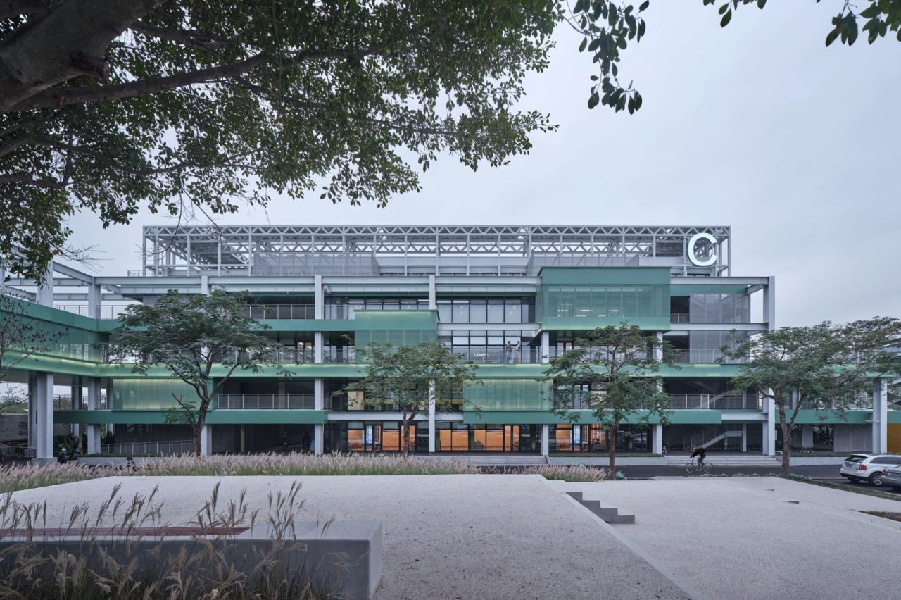 BIM建筑|深圳国际低碳城会展中心升级改造 / 同济﹒原作设计工作室 BIM建筑|深圳国际低碳城会展中心升级改造 / 同济﹒原作设计工作室