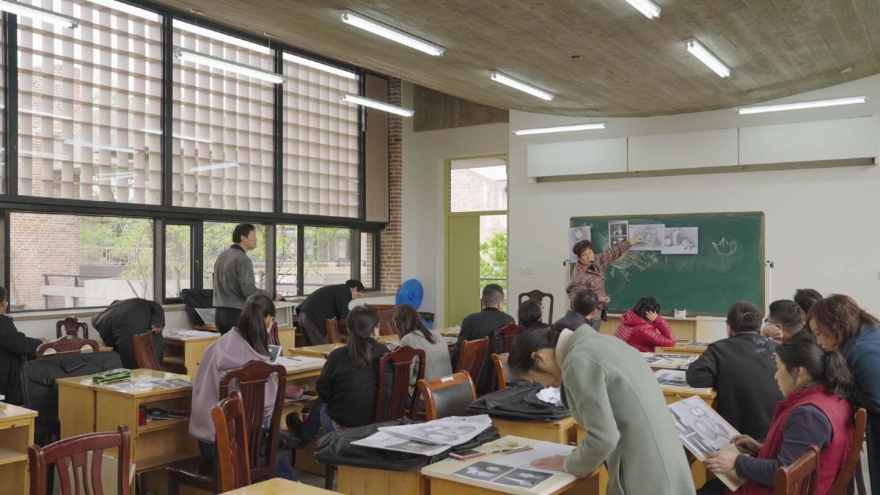 BIM建筑|工坊式的校园:丁蜀成校 / 亘建筑事务所 BIM建筑|工坊式的校园:丁蜀成校 / 亘建筑事务所