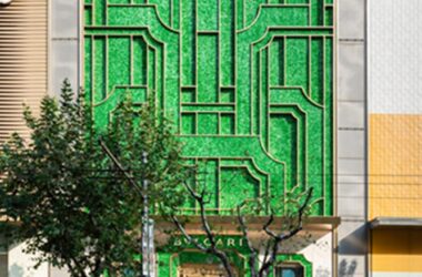 BIM建筑|MVRDV利用回收酒瓶打造翡翠色宝格丽店-BIM建筑网