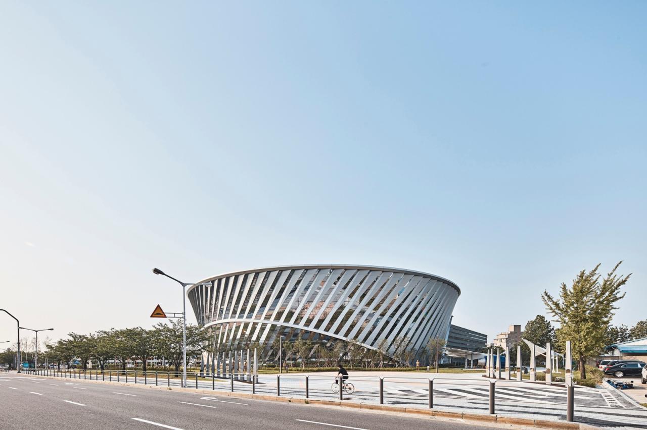 BIM建筑|地面‘涡轮机’,韩国国立航空博物馆 / Haeahn Architecture BIM建筑|地面‘涡轮机’,韩国国立航空博物馆 / Haeahn Architecture