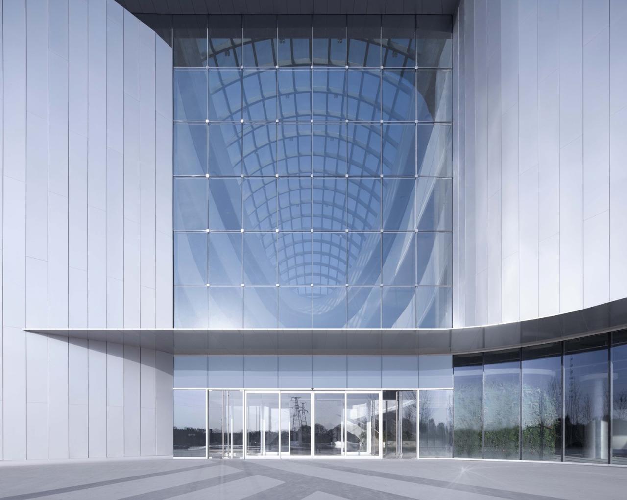 BIM建筑|虚拟之筑的有机新生:南昌VR科创城VR展示中心 / UA尤安设计 BIM建筑|虚拟之筑的有机新生:南昌VR科创城VR展示中心 / UA尤安设计