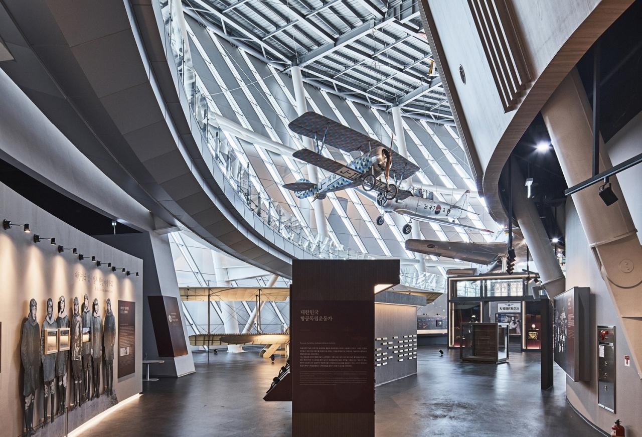 BIM建筑|地面‘涡轮机’,韩国国立航空博物馆 / Haeahn Architecture BIM建筑|地面‘涡轮机’,韩国国立航空博物馆 / Haeahn Architecture