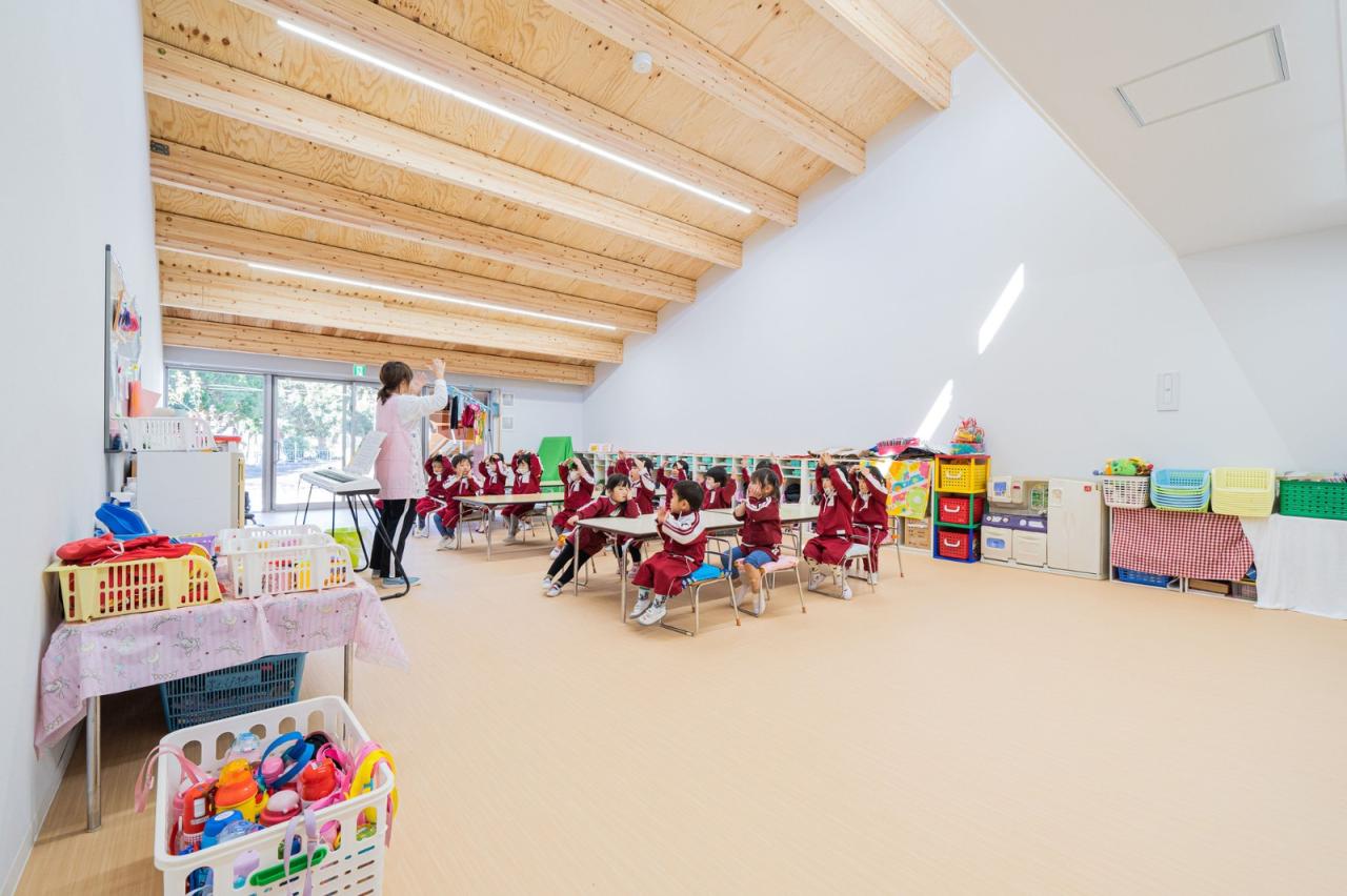 BIM建筑|肆意奔跑:森中之丘幼儿园 / STUDIO YY BIM建筑|肆意奔跑:森中之丘幼儿园 / STUDIO YY