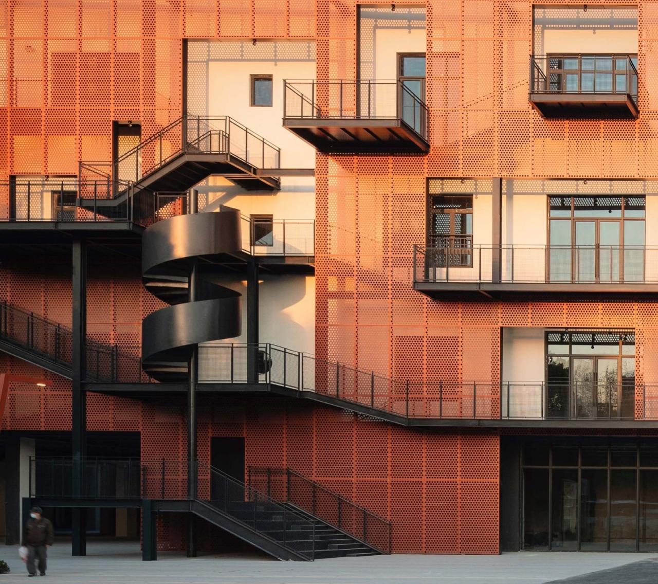 BIM建筑|华谊万创·新所迷宫墙 / 行之建筑设计事务所 BIM建筑|华谊万创·新所迷宫墙 / 行之建筑设计事务所