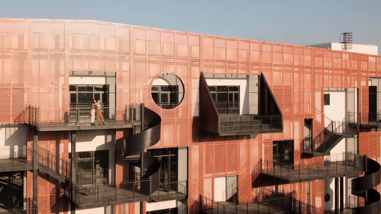 BIM建筑|华谊万创·新所迷宫墙 / 行之建筑设计事务所 BIM建筑|华谊万创·新所迷宫墙 / 行之建筑设计事务所