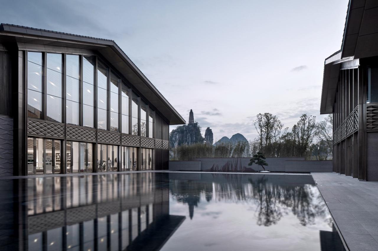BIM建筑|山水间的“负空间”营造 ——漓江文化旅游度假区塔山会馆 / UA尤安设计 BIM建筑|山水间的“负空间”营造 ——漓江文化旅游度假区塔山会馆 / UA尤安设计