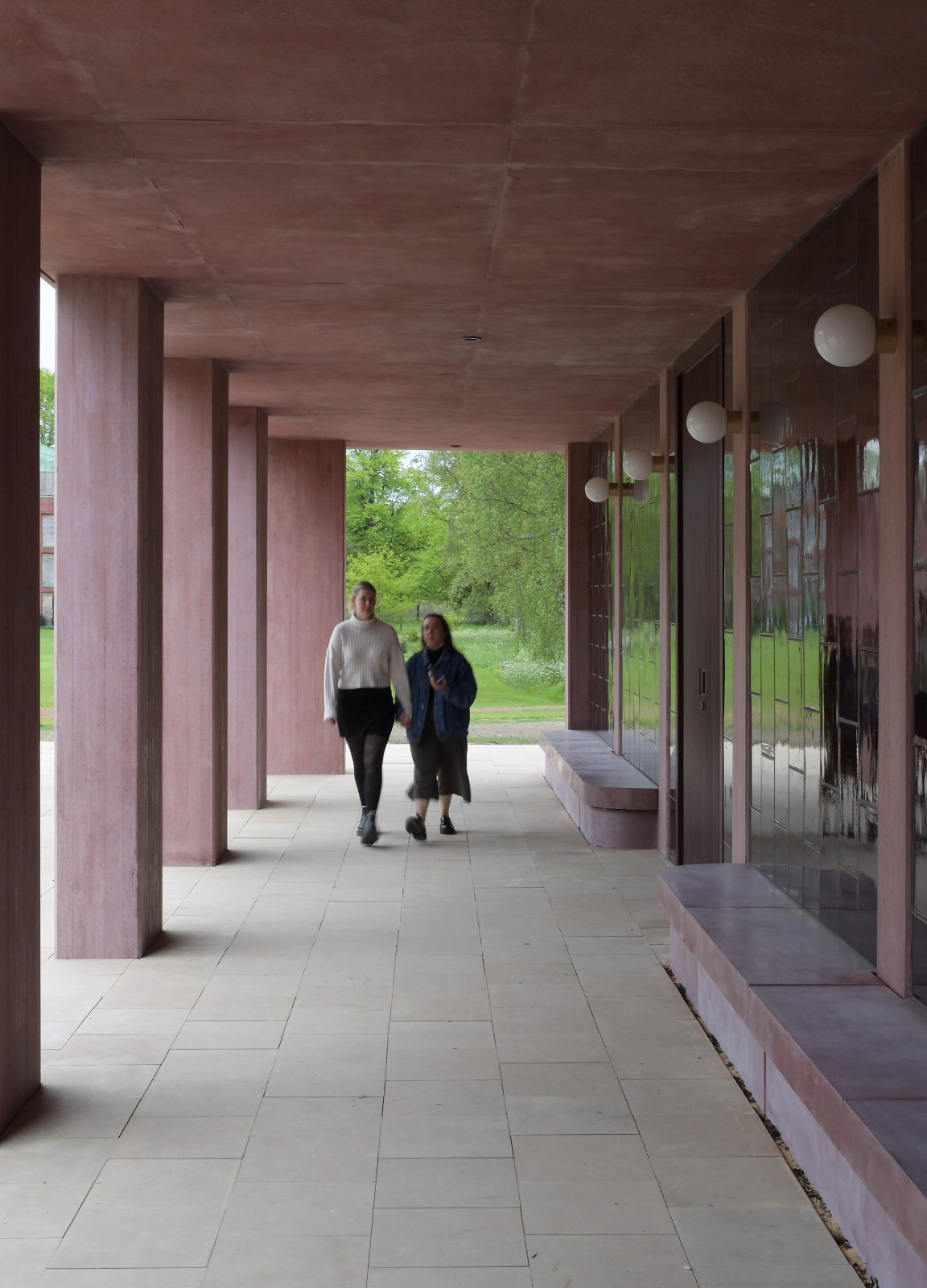 BIM建筑|复古绿釉,剑桥大学食堂 / Feilden Fowles BIM建筑|复古绿釉,剑桥大学食堂 / Feilden Fowles