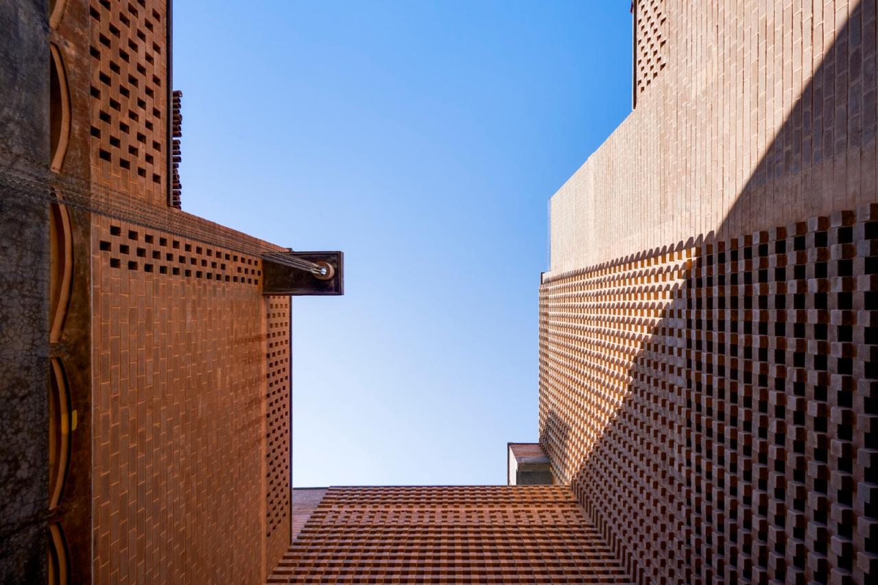 BIM建筑|本土材料与传统工艺,Sunyata 生态酒店 / Design Kacheri BIM建筑|本土材料与传统工艺,Sunyata 生态酒店 / Design Kacheri