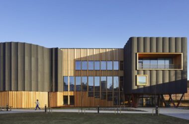 BIM建筑|约克圣约翰大学创意中心 / Tate + Co-BIM建筑网