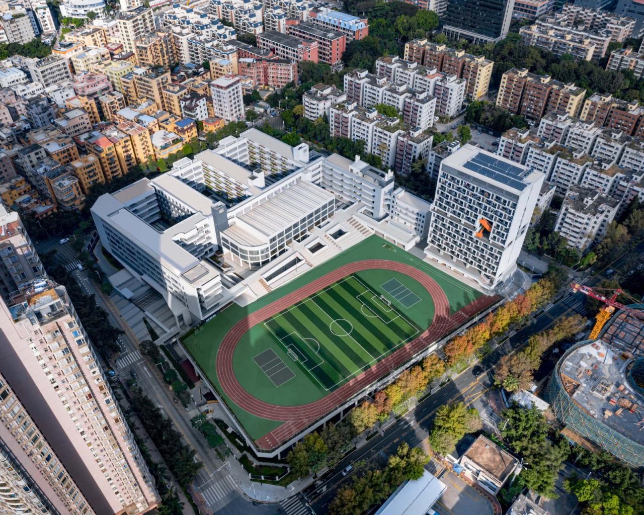 BIM建筑|链接与重塑:深圳南山麒麟中学改扩建工程 / 元本体工作室 BIM建筑|链接与重塑:深圳南山麒麟中学改扩建工程 / 元本体工作室
