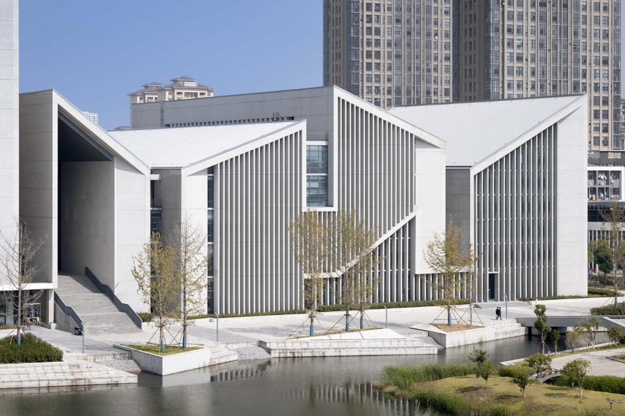 BIM建筑|江西建设职业技术学院图文信息综合楼 / 华南理工大学建筑设计研究院有限公司 陶郅工作室 BIM建筑|江西建设职业技术学院图文信息综合楼 / 华南理工大学建筑设计研究院有限公司 陶郅工作室