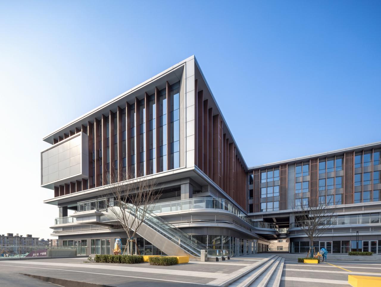 BIM建筑|南京龙湖紫金Mall-玩转“+-×÷”法,巧解梦想社区生活方程式 / 三益建筑 BIM建筑|南京龙湖紫金Mall-玩转“+-×÷”法,巧解梦想社区生活方程式 / 三益建筑