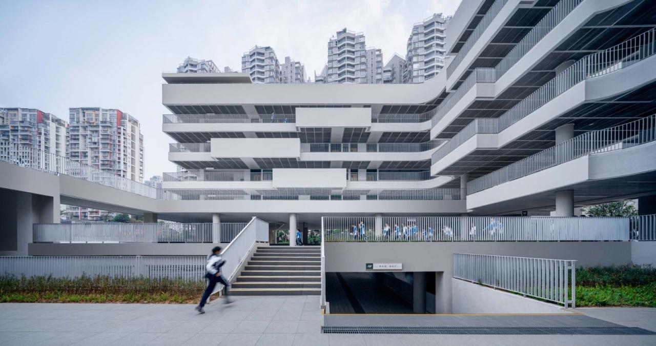 BIM建筑|链接与重塑:深圳南山麒麟中学改扩建工程 / 元本体工作室 BIM建筑|链接与重塑:深圳南山麒麟中学改扩建工程 / 元本体工作室