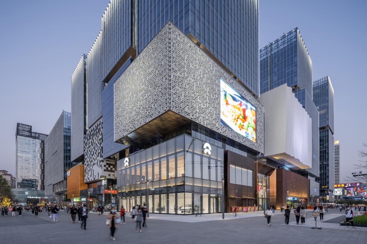 BIM建筑|一键焕新的城市插件-广州时代·芳华里二期续建更新 / EID Arch姜平工作室 BIM建筑|一键焕新的城市插件-广州时代·芳华里二期续建更新 / EID Arch姜平工作室