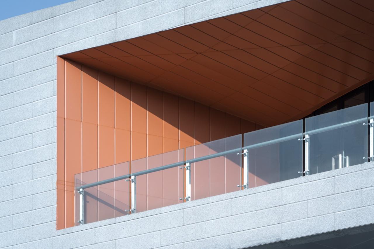 BIM建筑|重庆南岸区茶园中交漫山滨河商业,重庆 / 源道建筑 BIM建筑|重庆南岸区茶园中交漫山滨河商业,重庆 / 源道建筑