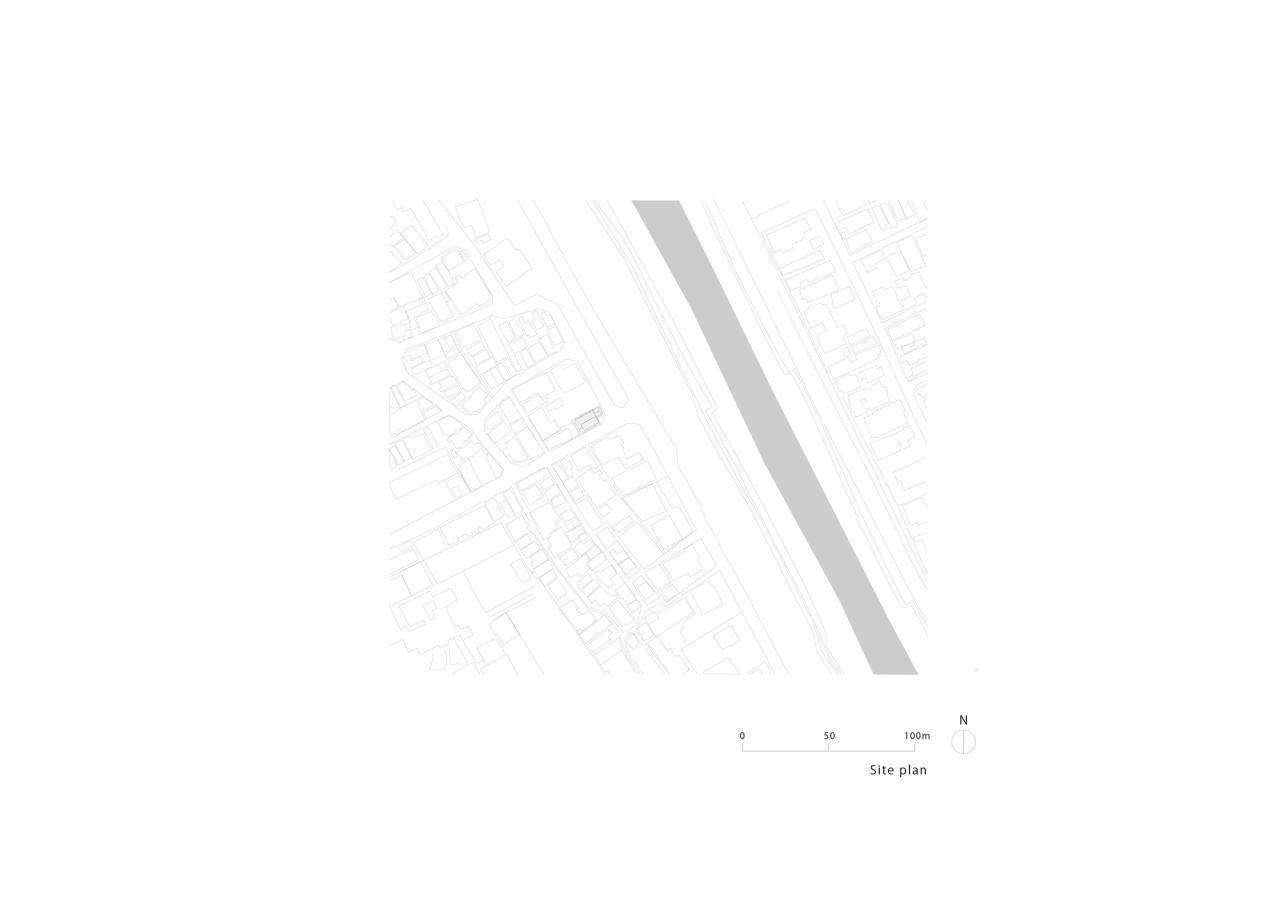 BIM建筑|屋顶相叠的下鸭之家 / 畑友洋建筑设计事务所 BIM建筑|屋顶相叠的下鸭之家 / 畑友洋建筑设计事务所