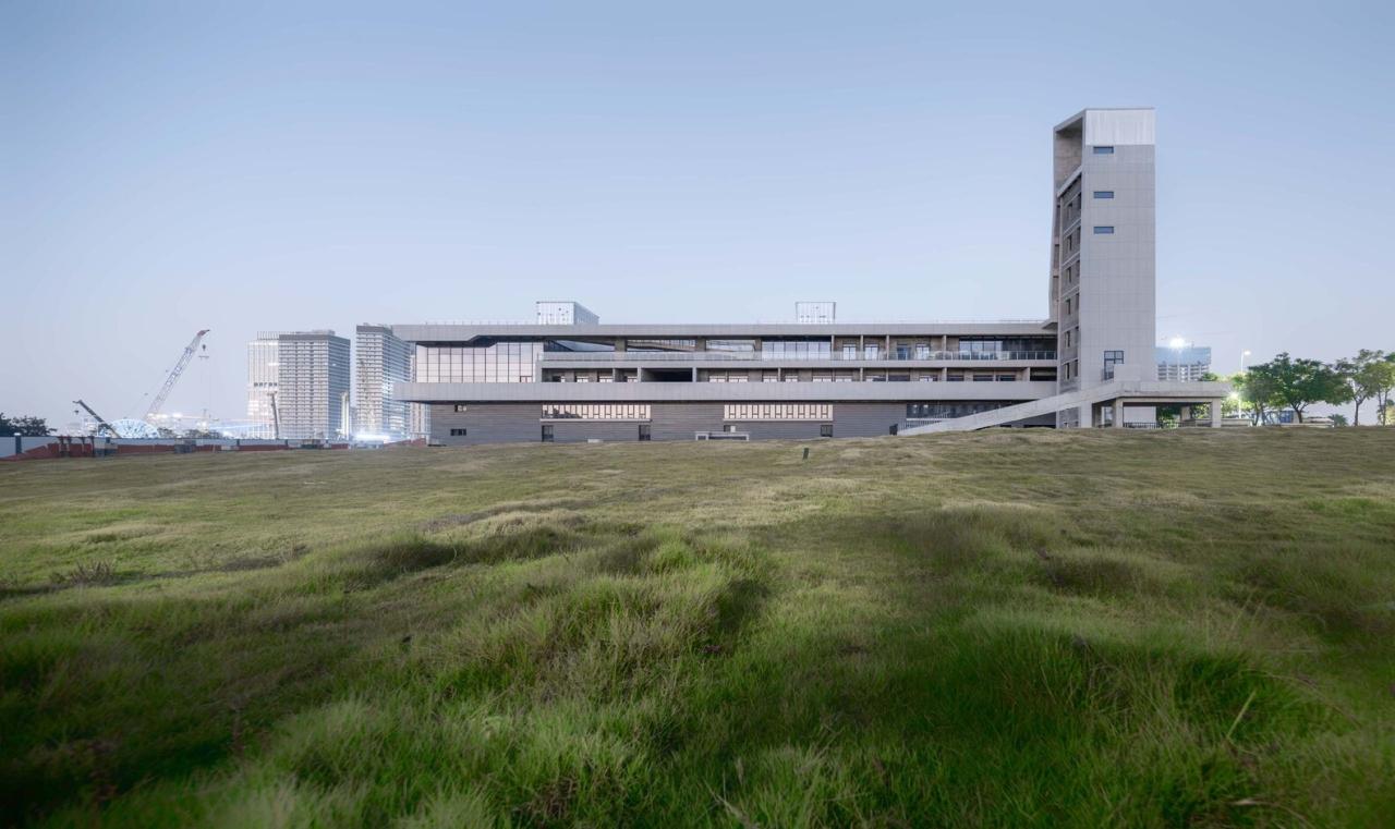 BIM建筑|深圳前海消防站 / 深圳大学建筑设计研究院有限公司“钟中+钟波涛”工作室 BIM建筑|深圳前海消防站 / 深圳大学建筑设计研究院有限公司“钟中+钟波涛”工作室