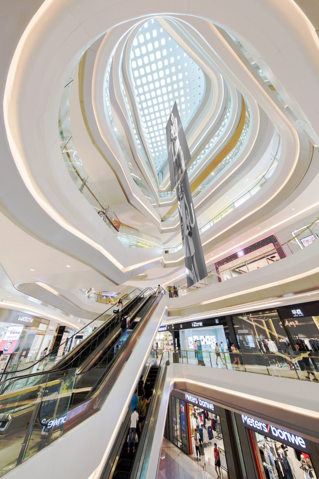 BIM建筑|凯德MALL·新都心 / Laguarda.Low Architects BIM建筑|凯德MALL·新都心 / Laguarda.Low Architects