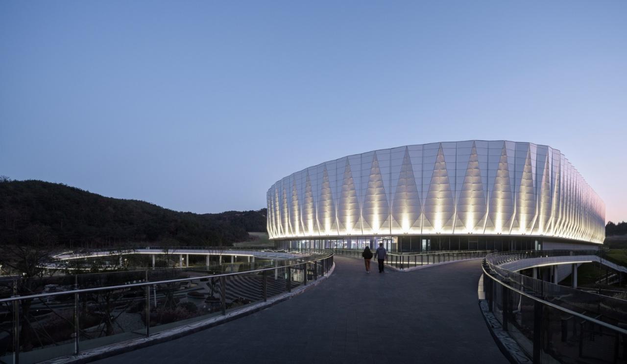 BIM建筑|空间激发运动活力:体育建筑合辑 / goa大象设计 BIM建筑|空间激发运动活力:体育建筑合辑 / goa大象设计