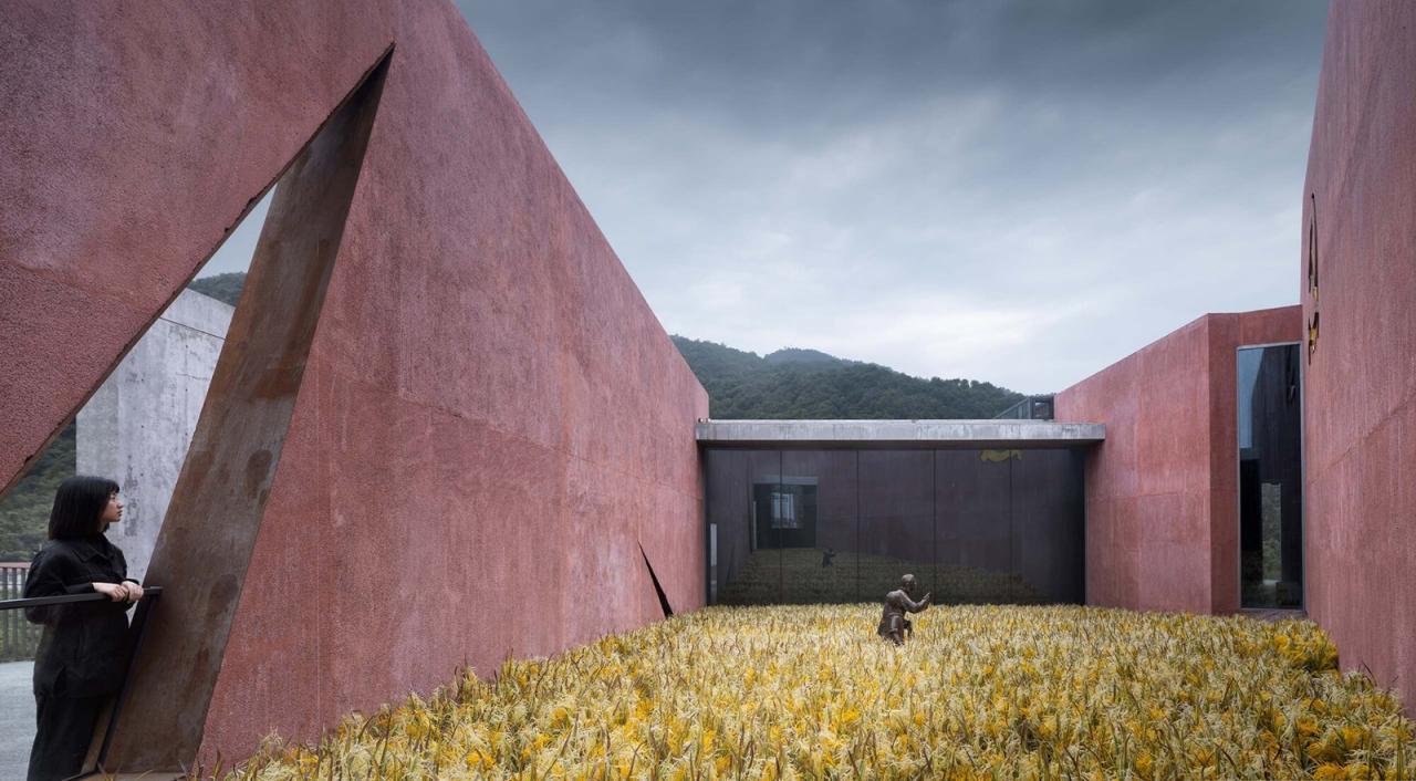 BIM建筑|中共诸暨县“一大”红色教育基地 / 浙江大学建筑设计研究院 BIM建筑|中共诸暨县“一大”红色教育基地 / 浙江大学建筑设计研究院