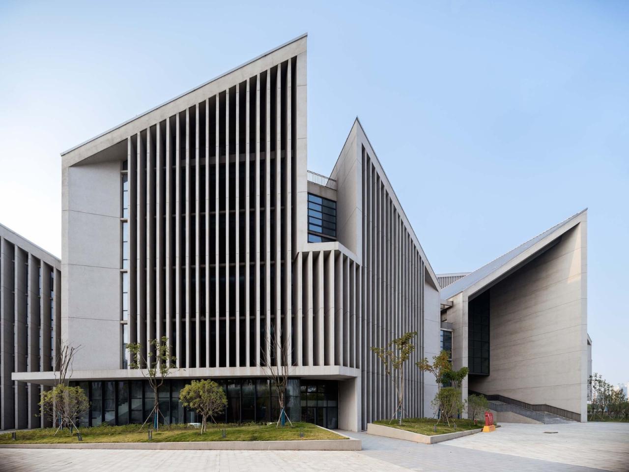 BIM建筑|江西建设职业技术学院图文信息综合楼 / 华南理工大学建筑设计研究院有限公司 陶郅工作室 BIM建筑|江西建设职业技术学院图文信息综合楼 / 华南理工大学建筑设计研究院有限公司 陶郅工作室