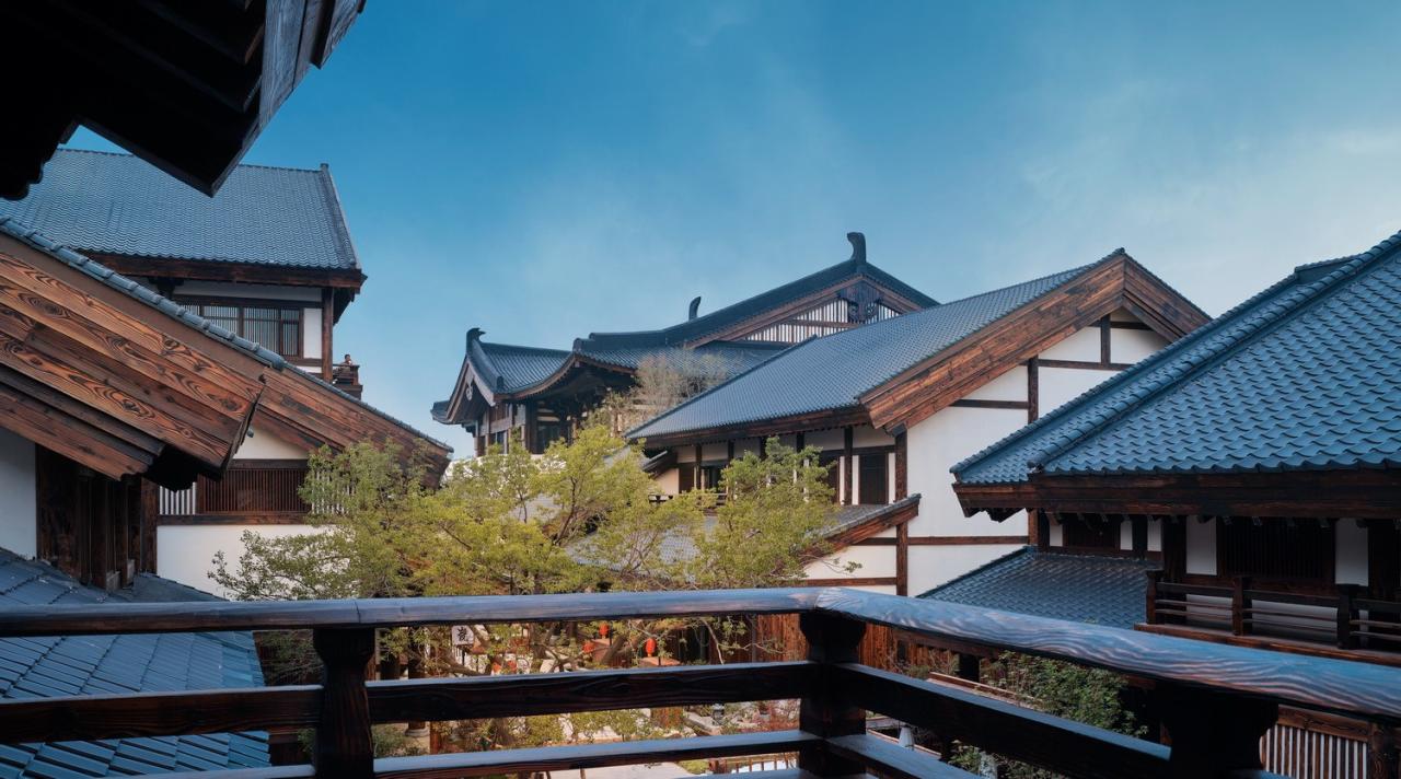 BIM建筑|现代视角下的新唐风演绎:长春世茂莲花山文旅小镇 / UA尤安设计 BIM建筑|现代视角下的新唐风演绎:长春世茂莲花山文旅小镇 / UA尤安设计