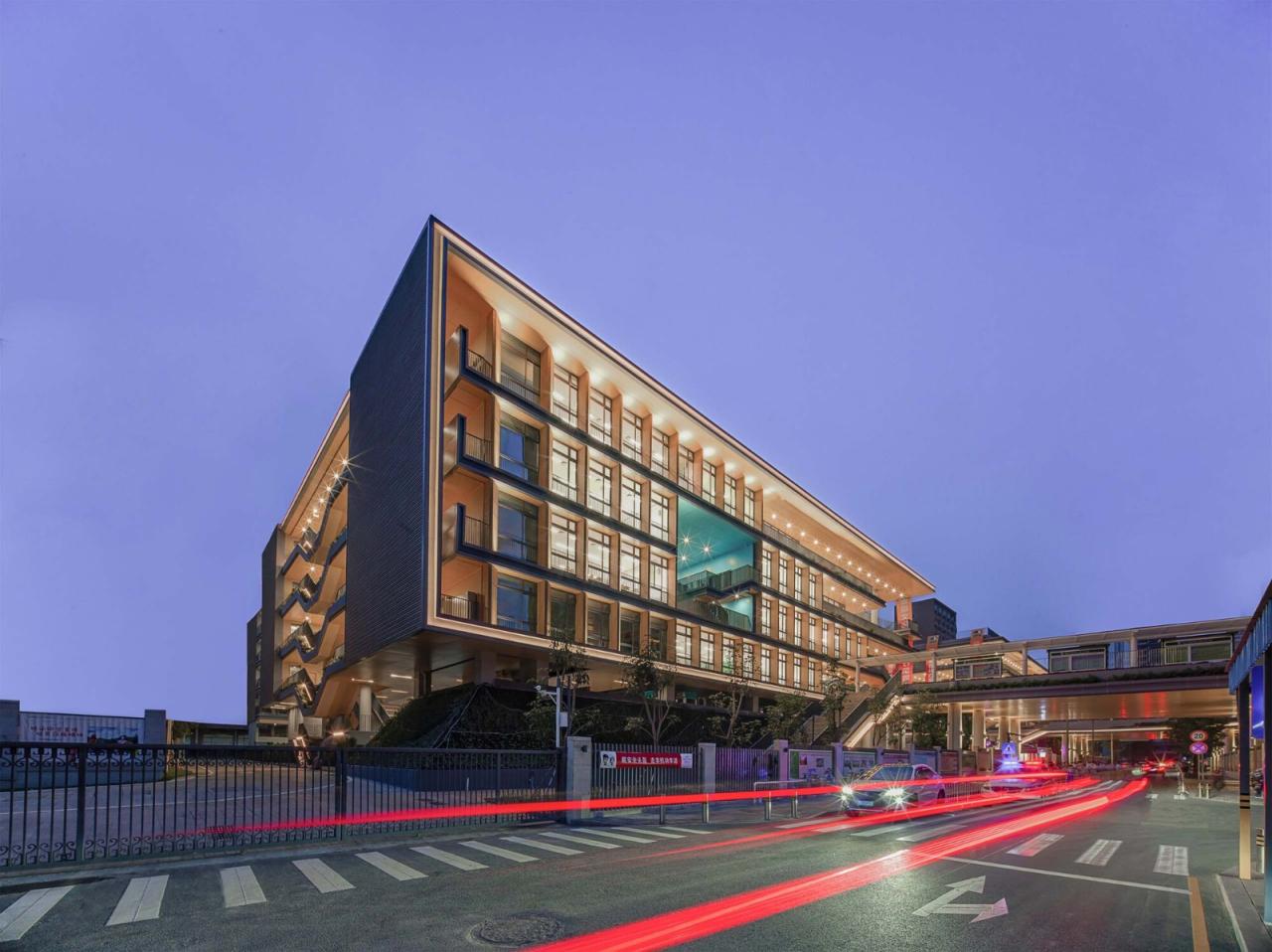 BIM建筑|深圳外国语学校宝安学校 / 华阳国际设计集团 BIM建筑|深圳外国语学校宝安学校 / 华阳国际设计集团