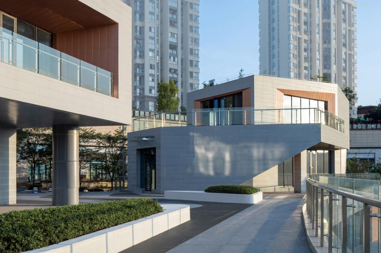BIM建筑|重庆南岸区茶园中交漫山滨河商业,重庆 / 源道建筑 BIM建筑|重庆南岸区茶园中交漫山滨河商业,重庆 / 源道建筑