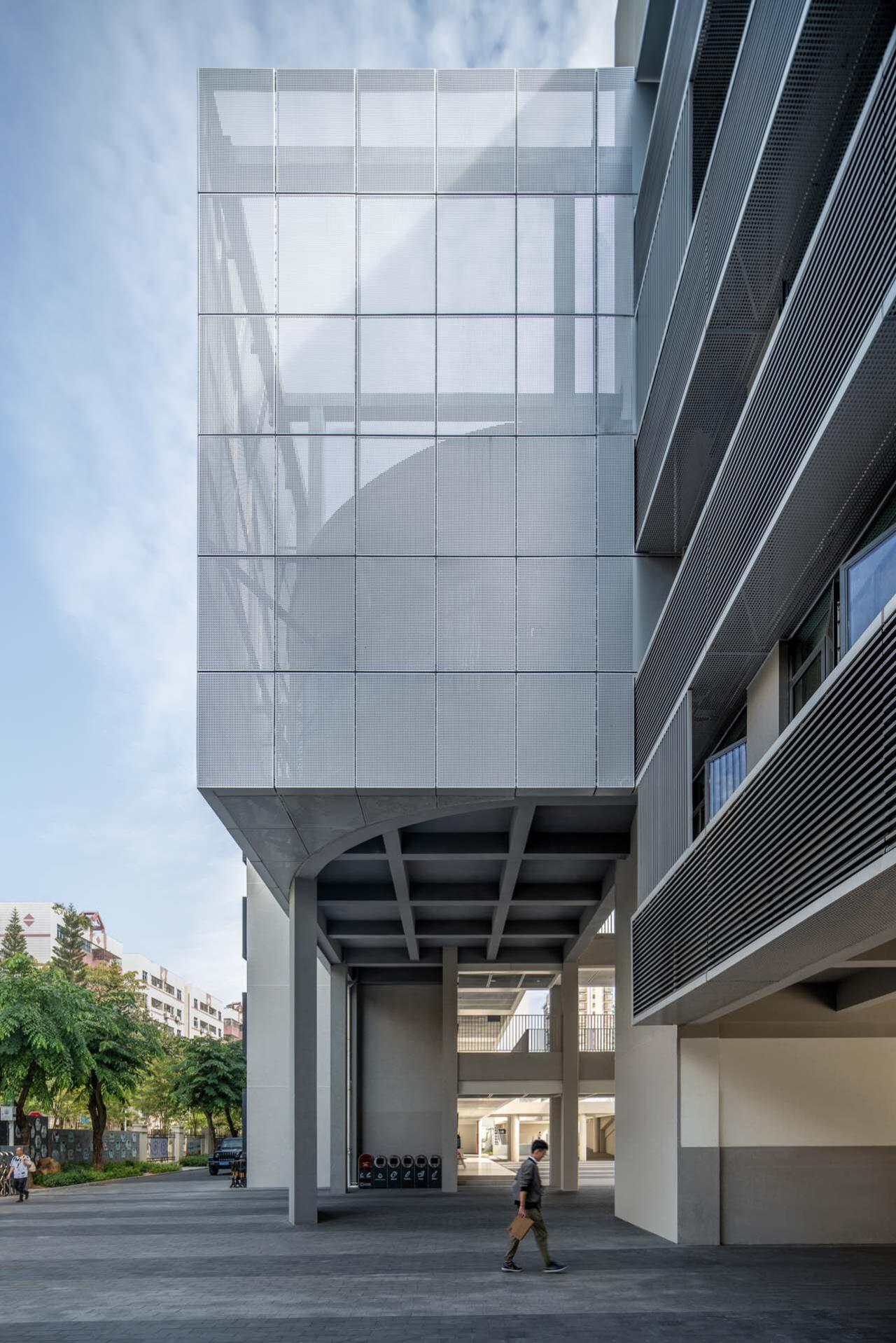 BIM建筑|链接与重塑:深圳南山麒麟中学改扩建工程 / 元本体工作室 BIM建筑|链接与重塑:深圳南山麒麟中学改扩建工程 / 元本体工作室