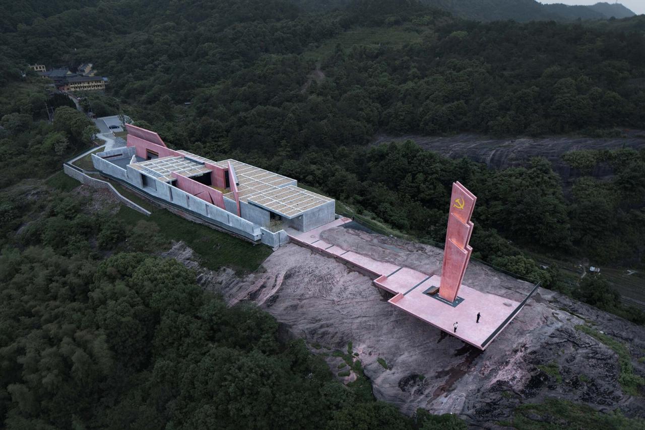 BIM建筑|中共诸暨县“一大”红色教育基地 / 浙江大学建筑设计研究院 BIM建筑|中共诸暨县“一大”红色教育基地 / 浙江大学建筑设计研究院