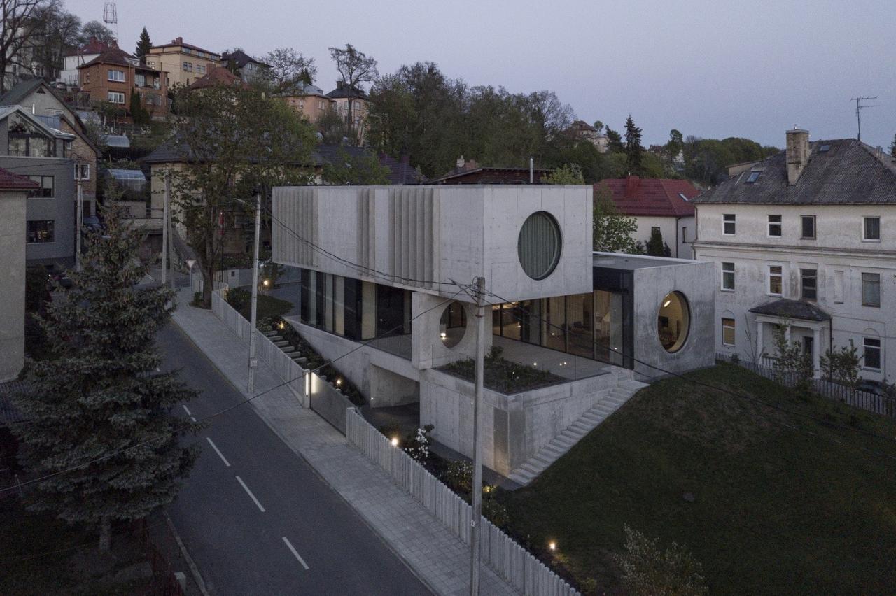 BIM建筑|现代主义混凝土住宅,考纳斯之家 / Architectural Bureau G.Natkevicius & Partners BIM建筑|现代主义混凝土住宅,考纳斯之家 / Architectural Bureau G.Natkevicius & Partners