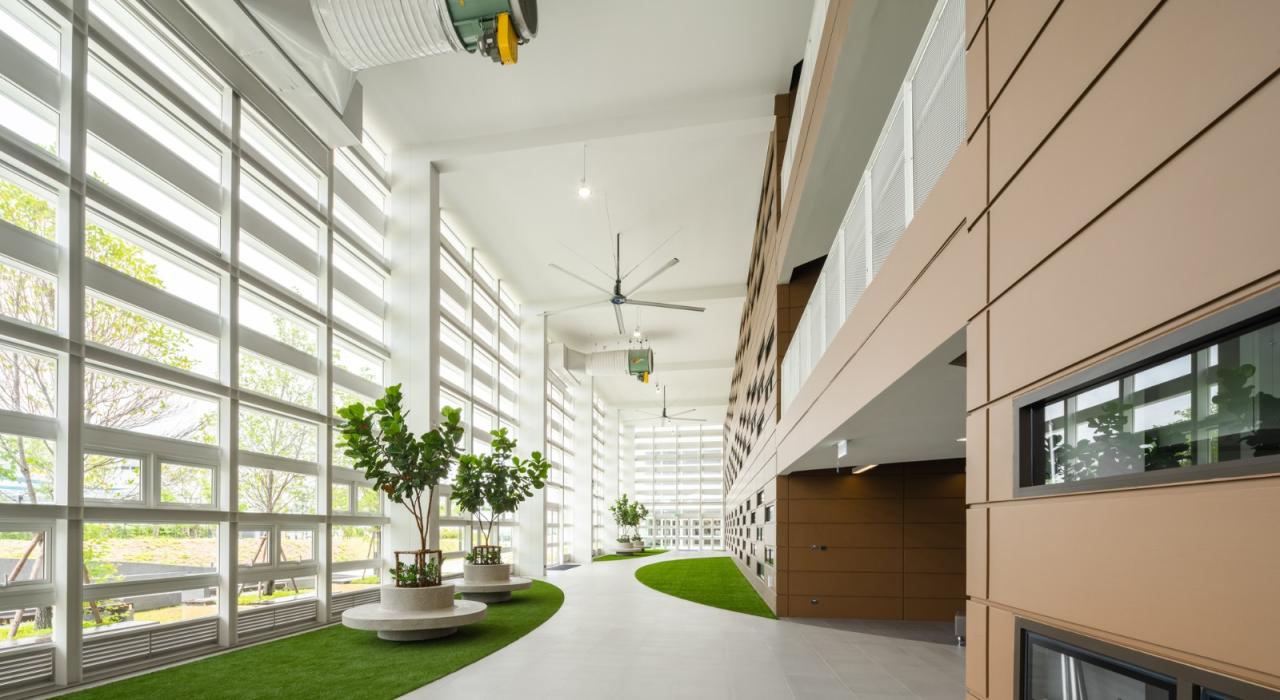 BIM建筑|扇形展开,泰国吞武里校园 SISB / Plan Architect BIM建筑|扇形展开,泰国吞武里校园 SISB / Plan Architect