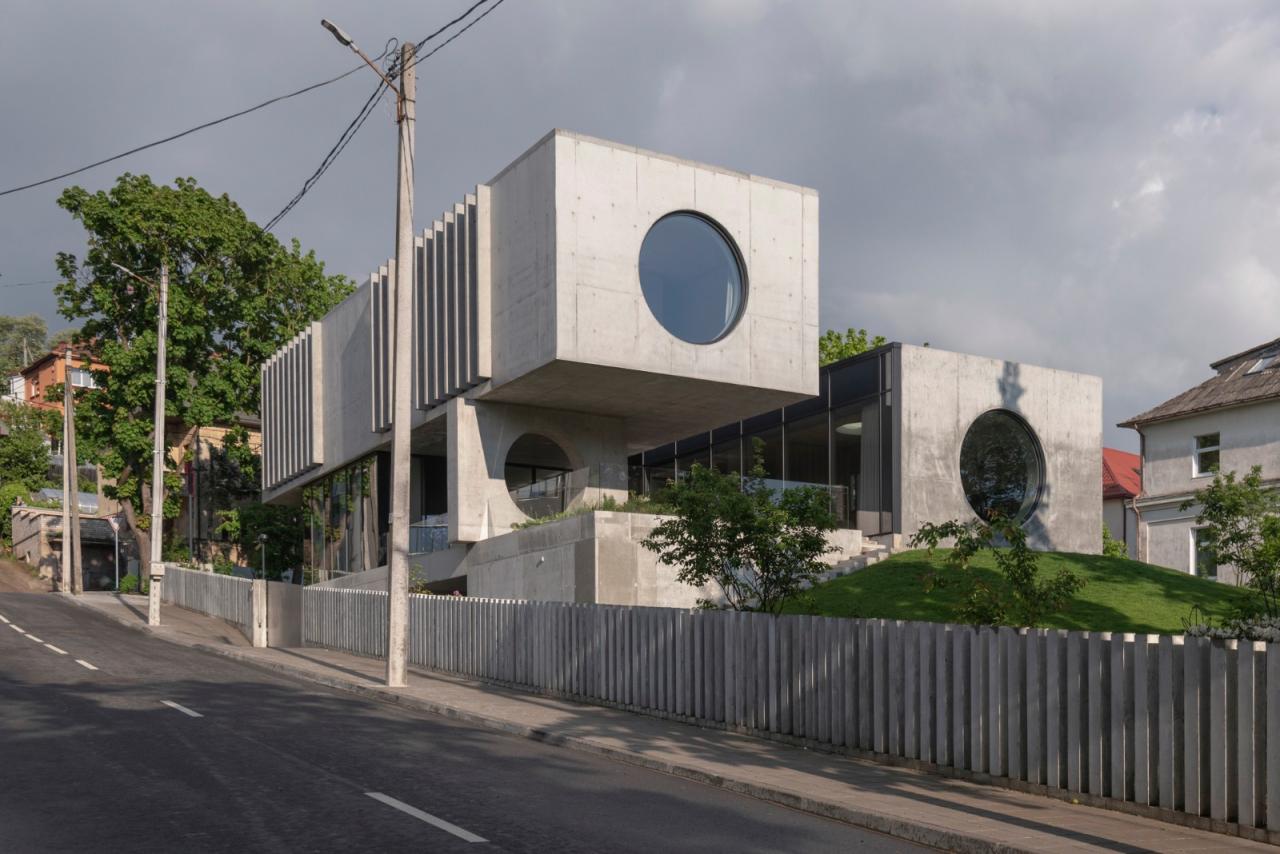 BIM建筑|现代主义混凝土住宅,考纳斯之家 / Architectural Bureau G.Natkevicius & Partners BIM建筑|现代主义混凝土住宅,考纳斯之家 / Architectural Bureau G.Natkevicius & Partners