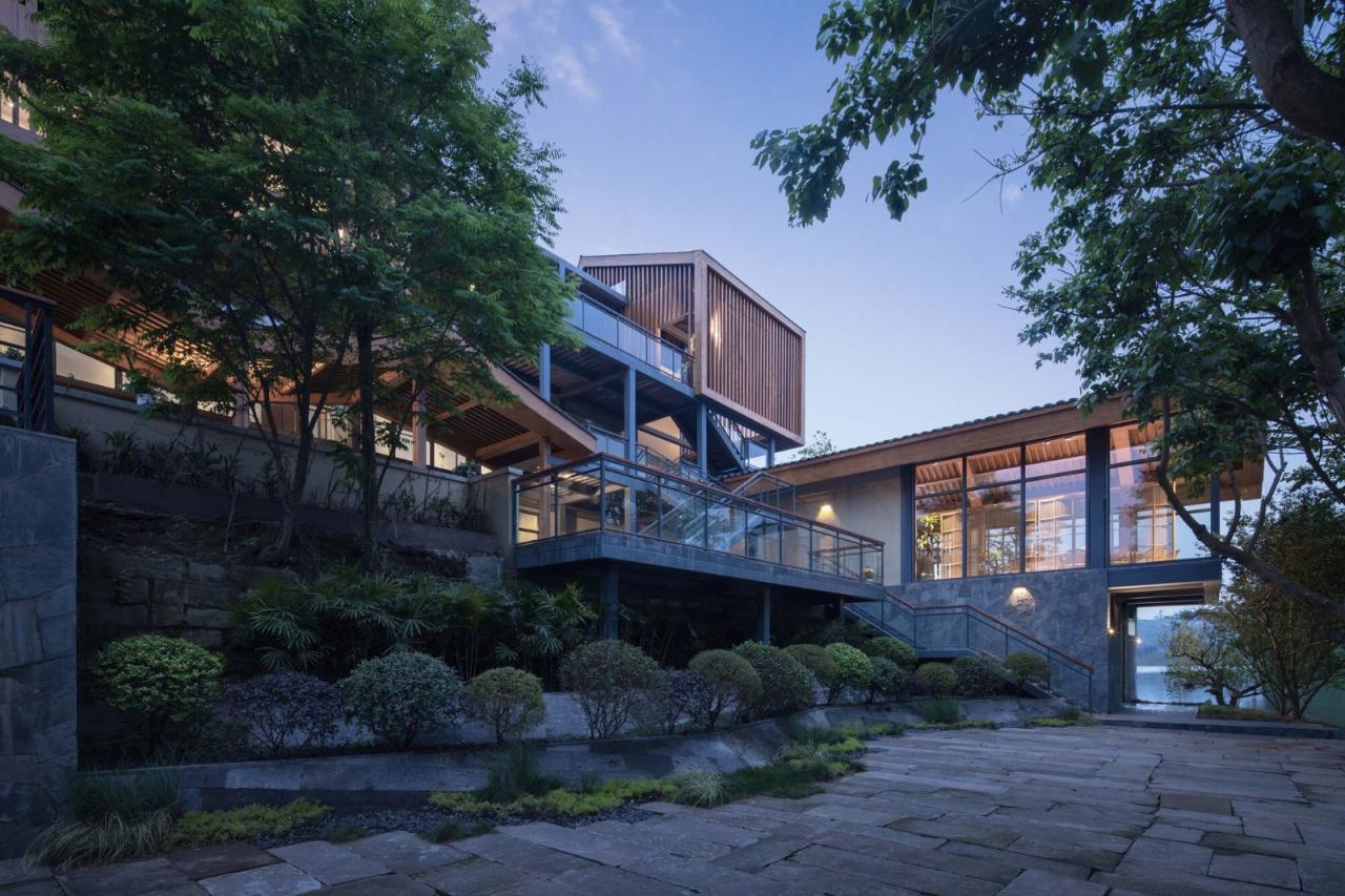 BIM建筑|明月湖沙金小学改造 / 重庆悦集建筑设计事务所 BIM建筑|明月湖沙金小学改造 / 重庆悦集建筑设计事务所