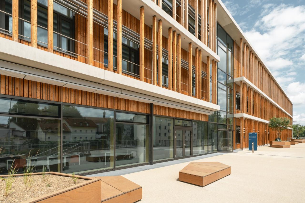 BIM建筑|慕尼黑工业大学可持续化学楼 / Schuster Pechtold Schmidt Architekten BIM建筑|慕尼黑工业大学可持续化学楼 / Schuster Pechtold Schmidt Architekten