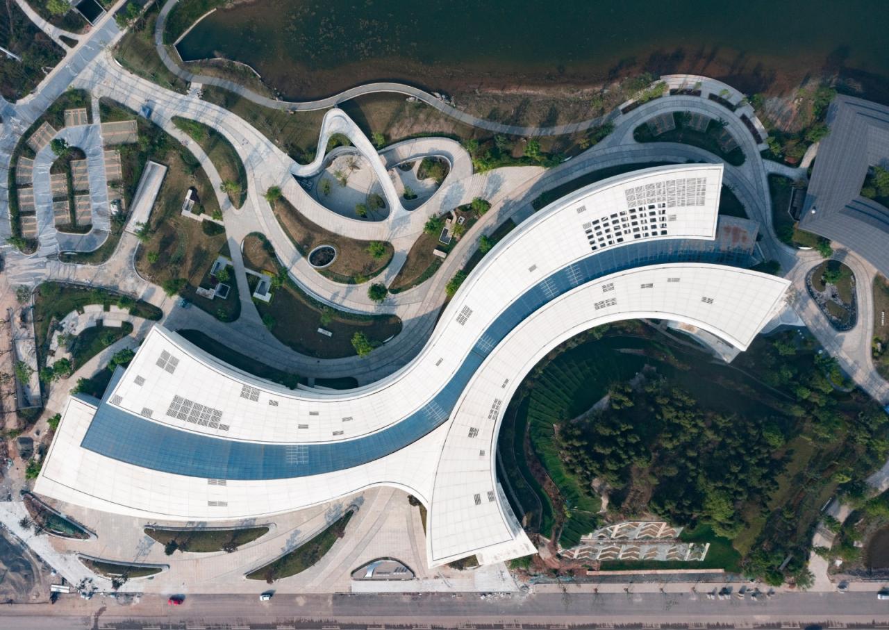 BIM建筑|建筑融于自然:眉山东部新城三中心一基地 / 大陆建筑设计 BIM建筑|建筑融于自然:眉山东部新城三中心一基地 / 大陆建筑设计