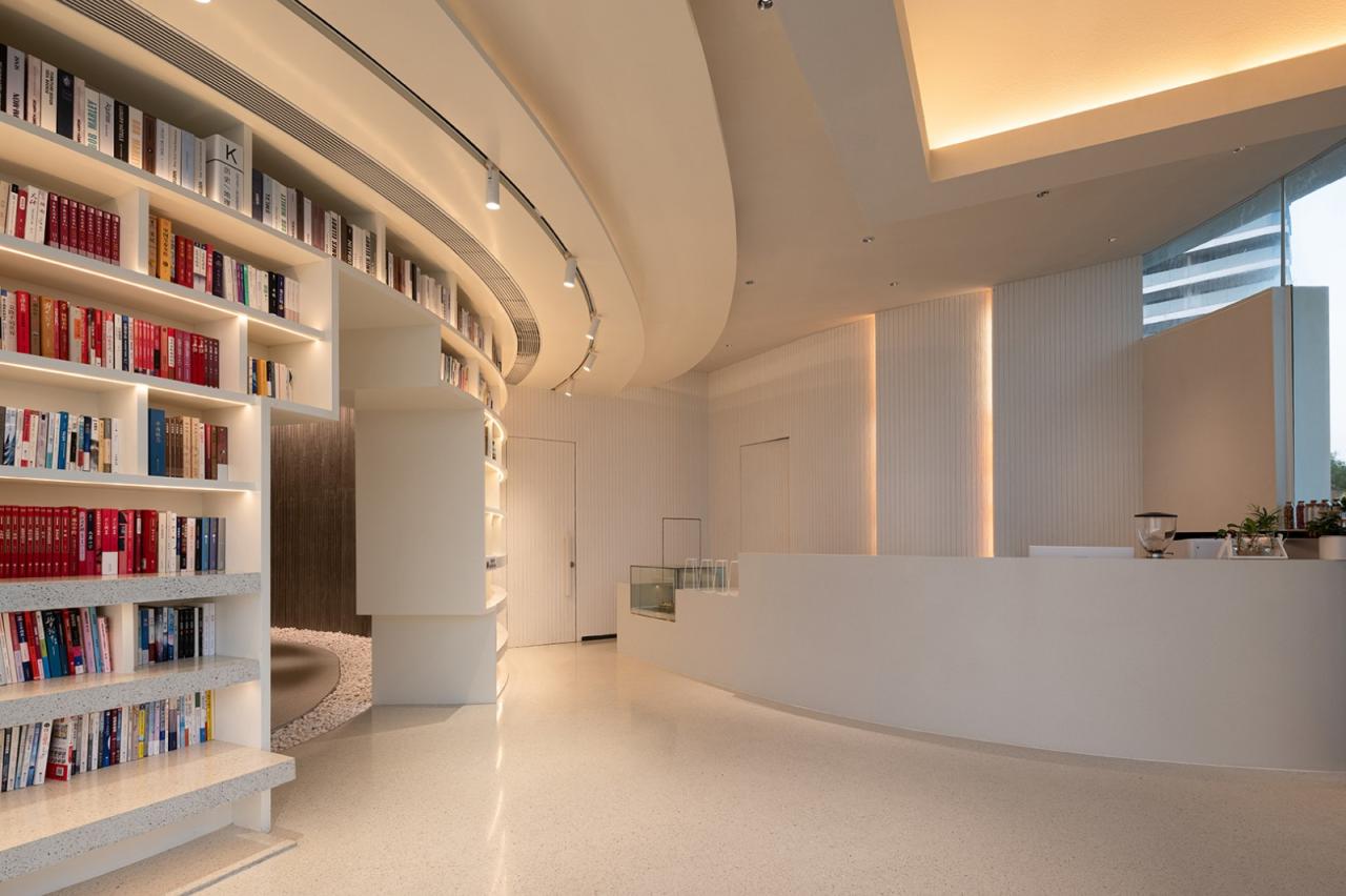 BIM建筑|悬崖上的海边书屋:惠州双月湾一滴水图书馆 / 三文建筑 BIM建筑|悬崖上的海边书屋:惠州双月湾一滴水图书馆 / 三文建筑