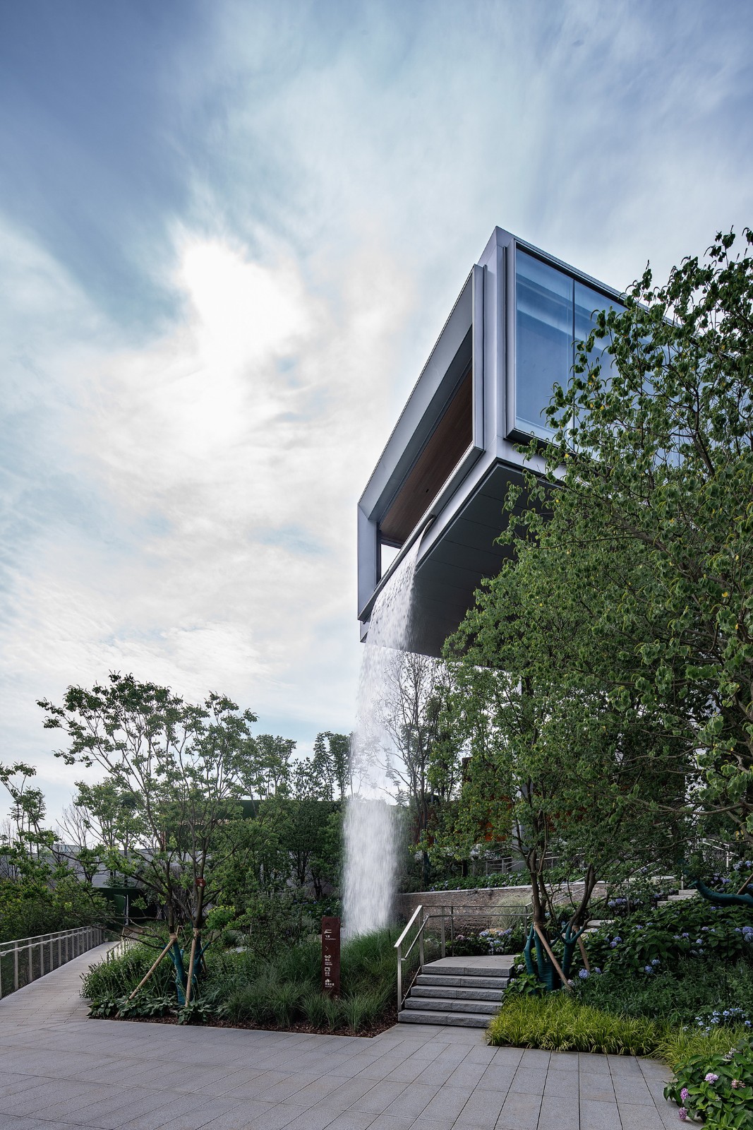 BIM建筑|金地·湖山樾社区中心 / PTA上海柏涛 BIM建筑|金地·湖山樾社区中心 / PTA上海柏涛