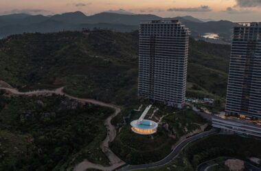BIM建筑|悬崖上的海边书屋:惠州双月湾一滴水图书馆 / 三文建筑-BIM建筑网